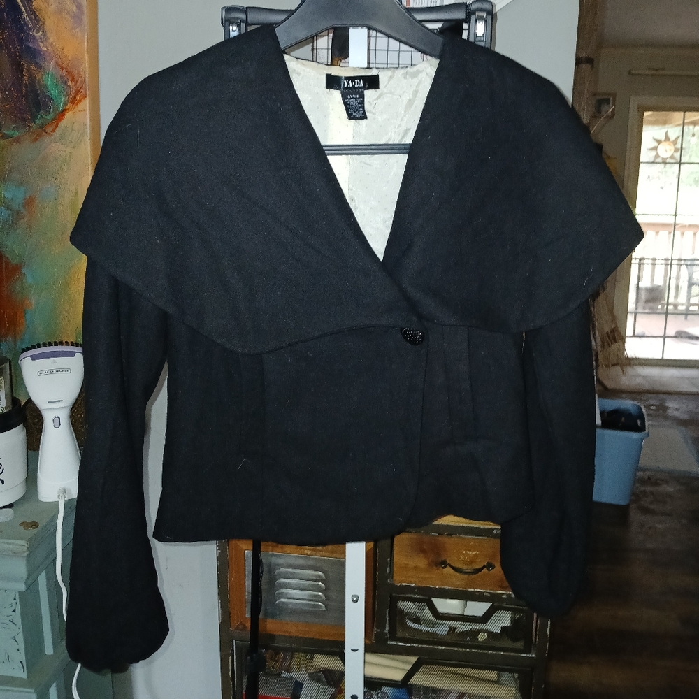 Ya-Da Black Shawl Collar Jacket Sz S. EUC